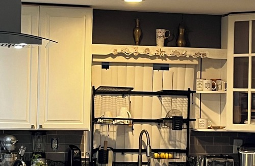 La Plata House | Charming, Cozy Chimney Suite Studio DC Area