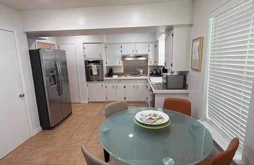 Northeast Dallas House | Charming Cozy Duplex, 30 miles from AT&T stadium