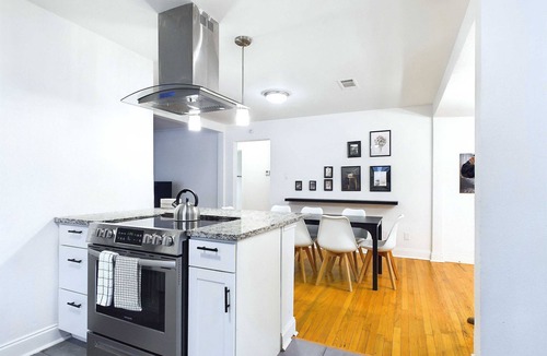 Carter Riverside House | Charming & Cozy Fort Worth Home w/Yard, Near Downtown & Stockyards