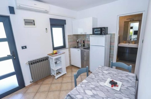 Gulici Apartment | Charming, cozy stay for two people in Poreč