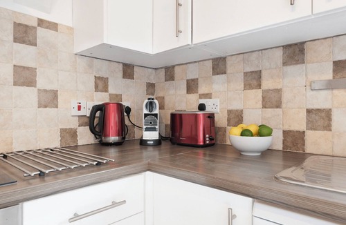 Tollington Apartment | Charming Crouch Hill Flat by MoreThanStays