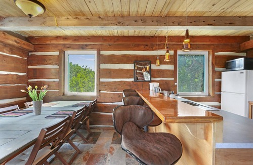 Fischer House | Charming Custom Log Cabin - Perfect for Stargazers and Day-Trippers!