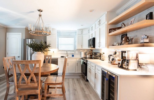 Southaven House | Charming Detached 1BR w/Fenced Yard & Luxury Finishes