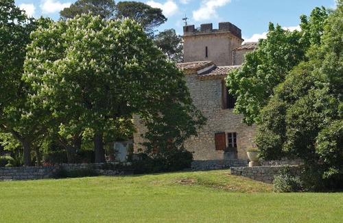 Carnas Cottage | Charming detached house for 2 with private jacuzzi. Prestige & design.