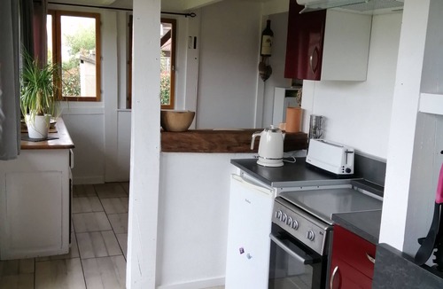 Bias House | Charming detached landaise style house approximately 6 kms from the beach.