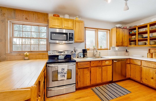 Winhall House | Charming dog-friendly home on 4+ acres with mountain/valley views & firepit