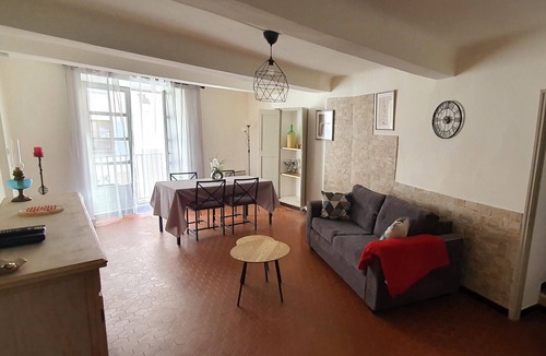 Digne-les-Bains Apartment | Charming downtown apartment