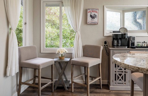 Northeast Carmel House | Charming Downtown Carmel 5 Bed Property