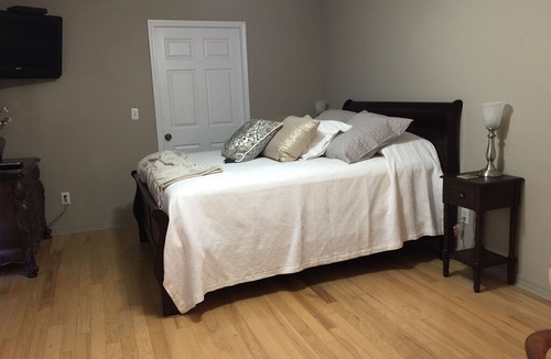 Hammond Apartment | Charming Downtown Hammond Apartment