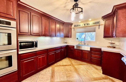 Casper House | Charming downtown home