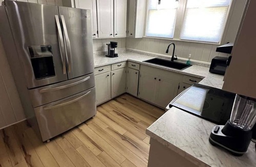 Lufkin House | Charming Downtown Home