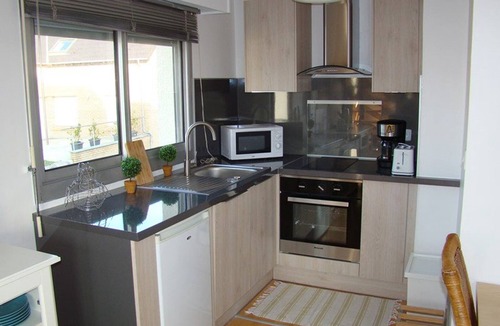 Stella-Plage Apartment | Charming Duplex for 4 near Beach & Shops in Stella-Plage