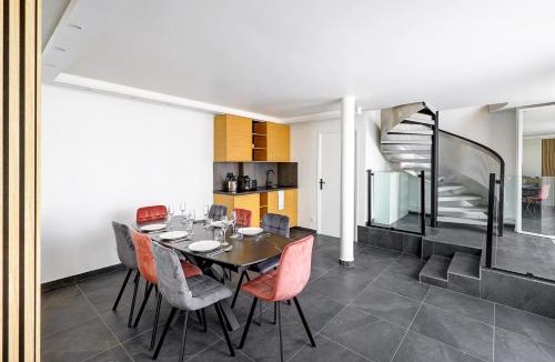 Bercy Apartment | Charming Duplex Apartment with AC near Picpus