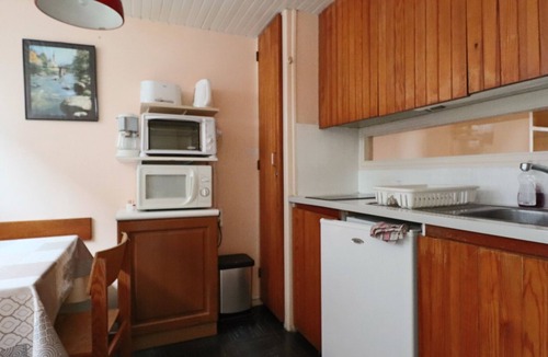 Murat-le-Quaire Apartment | Charming Duplex for 4 Pers. with Private Parking in Murat-le-Quaire