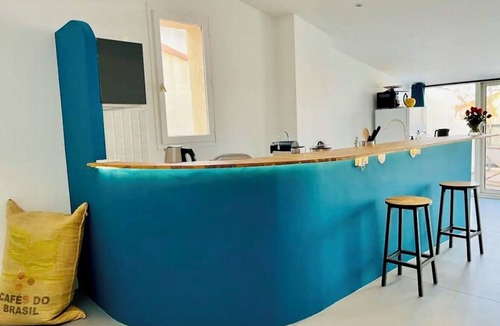 Quartier du Panier Apartment | Charming Duplex Panier - Panoramic terrace & sea view