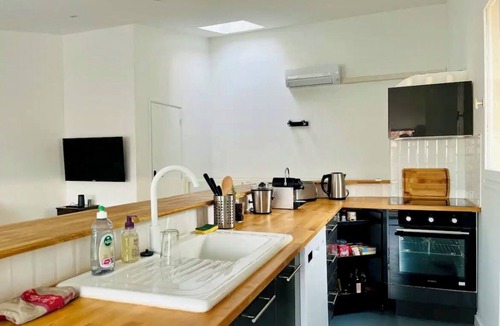 Quartier du Panier Apartment | Charming Duplex Panier - Panoramic terrace & sea view