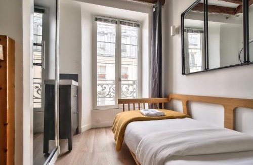 Quartier de la Porte-Saint-Denis Apartment | Charming Duplex Studio in the heart of Paris