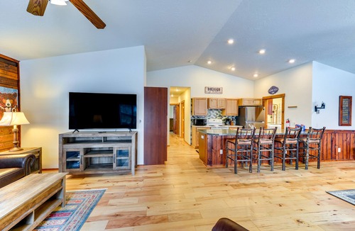 Driggs Cottage | Charming Duplex w/Patio: 12 Mi to Grand Targhee!
