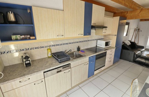 Cournillens Apartment | Charming duplex with a shared pool