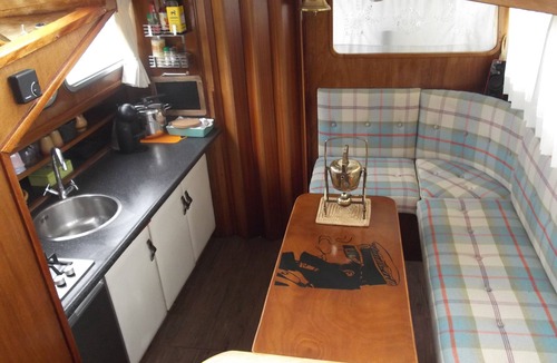 Conjux Boat Rental | CHARMING DUTCH STAR - Lac du Bourget
