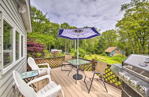 East Boothbay House | Charming East Boothbay Cottage with Large Yard!