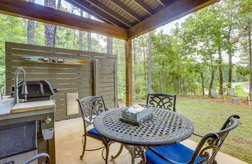 Little Kowaliga House | Charming Eclectic Vacation Rental w/Beach Access!