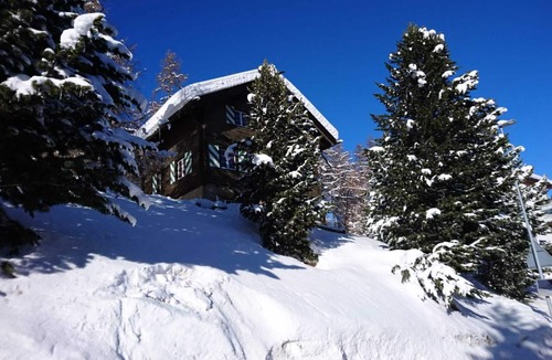 Sankt Moritz-Bad Ski Chalet | Charming Engadine Chalet in St.Moritz with Historic Flair and Ideal Location