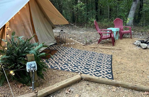 Coleman RV Rental | Charming Equipped Bell Tent Surrounded by Nature in Oklahoma