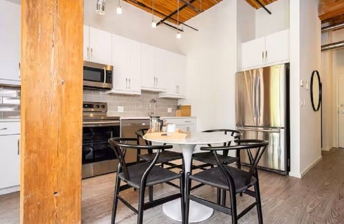 Exchange District Condo | Charming Exchange District Condo | 1 Bed | 1 Bath |