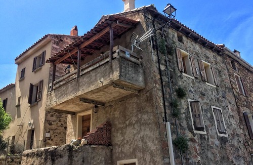 Cuttoli-Corticchiato House | Charming family home