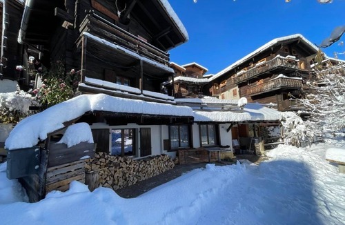 Grimentz Ski Chalet | Charming family chalet