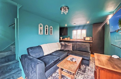 New Forest District House | Charming family escape near Calshot Beach & New Forest