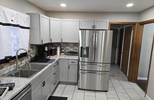 Anderson House | Charming Family-Friendly Retreat