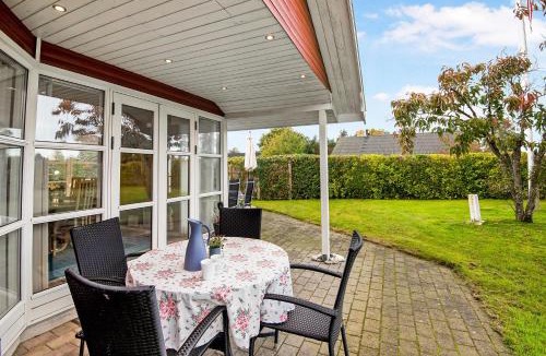 Grena Strand House | Charming Family-Friendly Holiday Home Close To Grenaa Beach And The Kattegat Centre