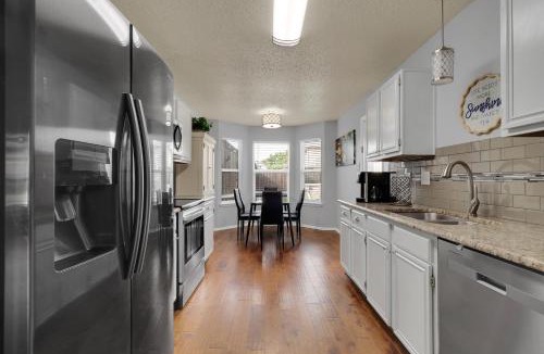 Frisco House | Charming Family Home