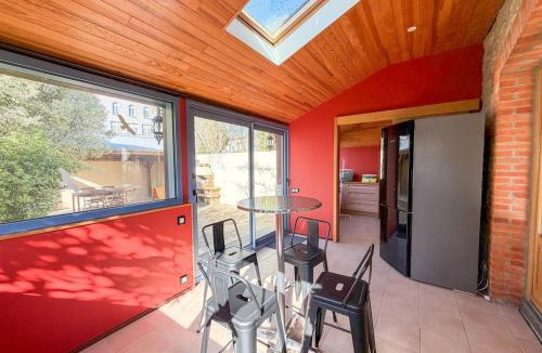 Dinan Apartment | Charming family home with garden in Dinan