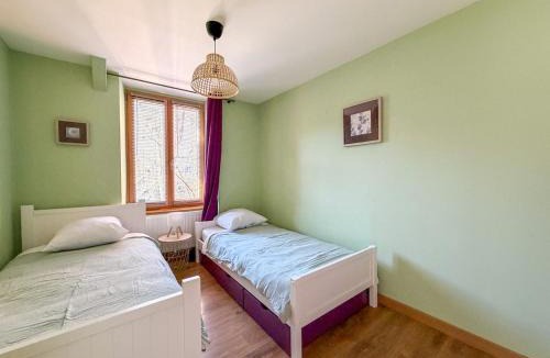Dinan Apartment | Charming family home with garden in Dinan