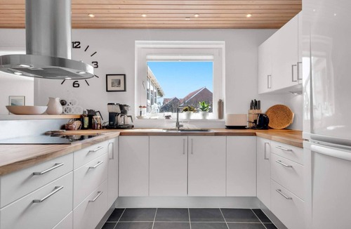 Lokken House | Charming Family Retreat - By Traum Ferienwohnungen