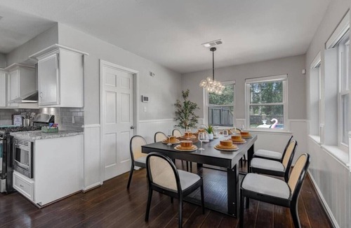 Conroe House | Charming Family Retreat Pool & Billiard Conroe