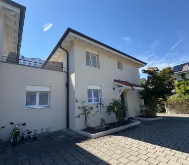 Chene-Bougeries Villa | Charming family villa