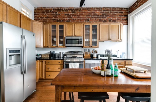 Fan District House | Charming Fan District Getaway