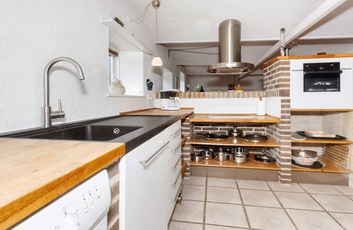 Frederikshavn House | Charming Farmhouse Retreat