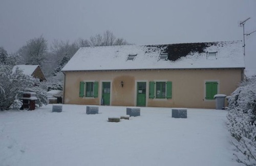 Le Bailleul Cottage | Charming Farmhouse: Nature Retreat, 3 Bedrooms, Garden, BBQ, Near A11, Paris/Nantes Access