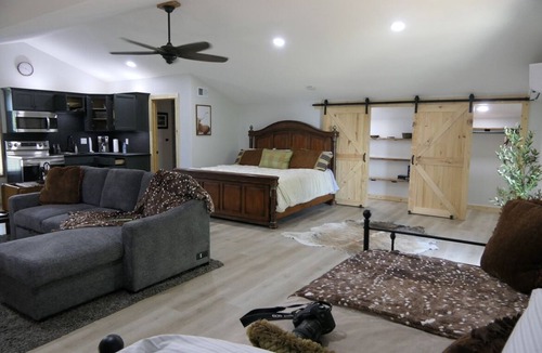 Florence Other | Charming Farmhouse studio ! Packed with modern amenities with all the charm!