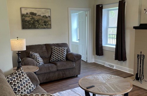 Monaca Other | Charming Farmhouse