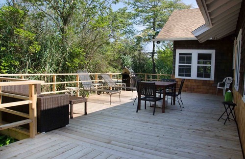 Seaview House | Charming Fire Island Home - Seaview