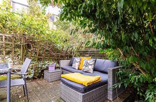 Tufnell Park Apartment | Charming First Floor Flat in Tufnell Park