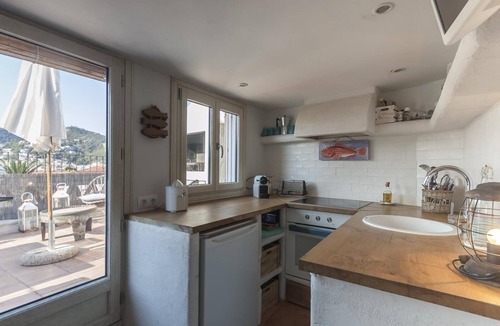 Tossa de Mar Cottage | CHARMING FISHERMAN HOUSE WITH TERRACE