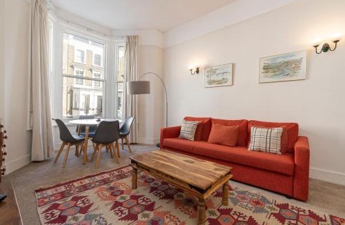 West Brompton Apartment | Charming flat in West Brompton