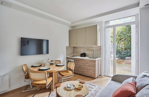 Necker Apartment | Charming flat Jardin du Luxembourg Montparnasse